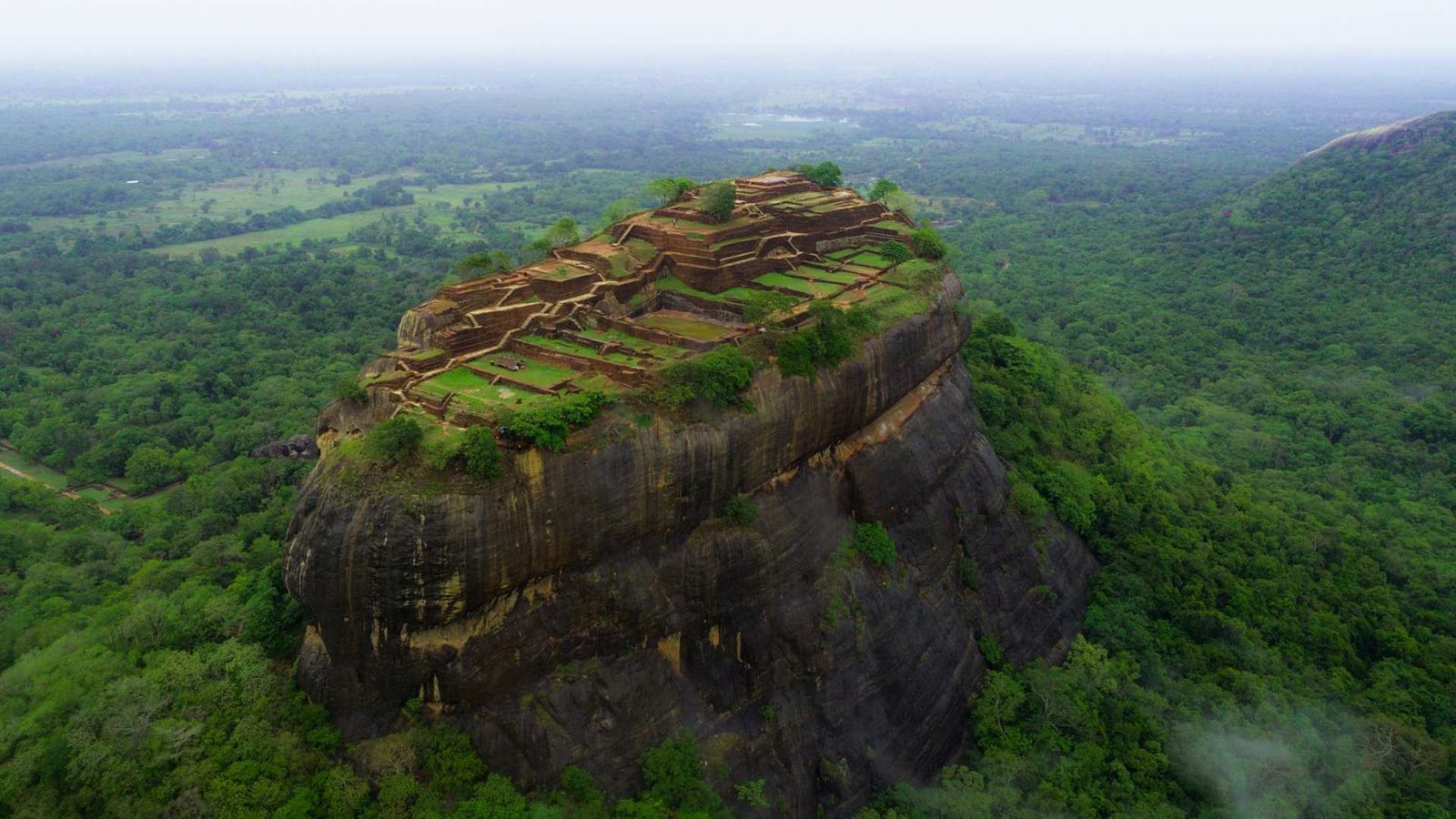 Ancient kingdoms, modern wonder